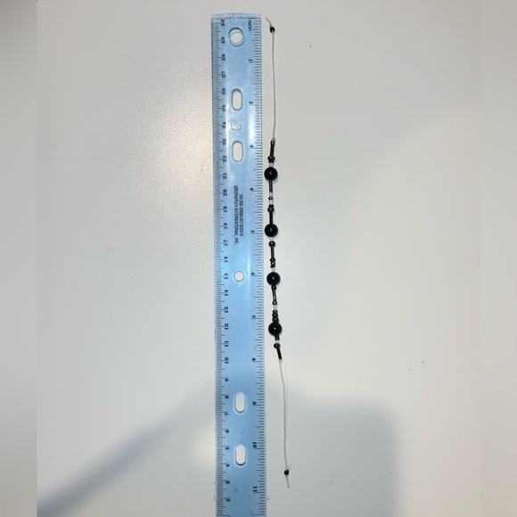 Handmade wax string black beaded bracelet - Picture 5 of 5